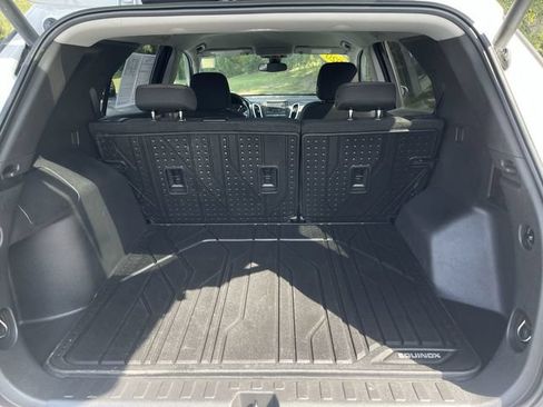 Used 2020 Chevrolet Equinox LT w/ Driver Convenience Package FWD image 25