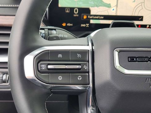 New 2026 GMC Acadia Denali w/ Super Cruise Package image 17