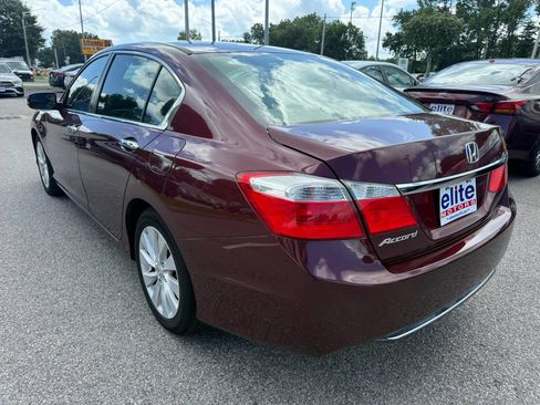 Used 2015 Honda Accord EX image 5