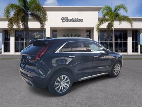Used 2020 Cadillac XT4 Premium Luxury image 15