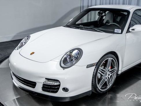 Used 2007 Porsche 911 Turbo AWD/4WD image 9