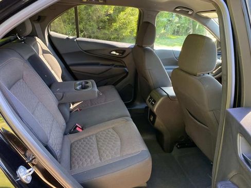 Used 2019 Chevrolet Equinox LT w/ LPO, Cargo Package FWD image 33