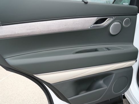 New 2026 Genesis GV80 2.5T Advanced AWD/4WD image 8