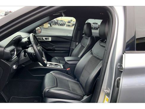 Used 2022 Ford Explorer ST image 26