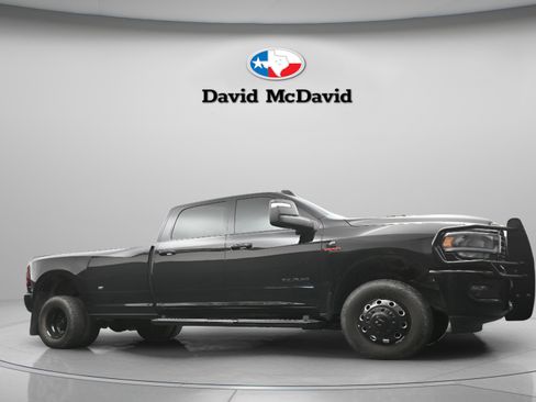 Used 2024 RAM 3500 Laramie w/ Night Edition AWD/4WD image 28