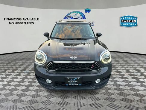 Used 2017 MINI Cooper Countryman S image 2