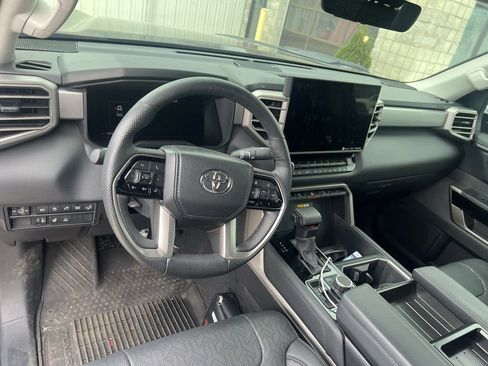 Used 2024 Toyota Tundra Limited w/ TRD Off-Road Package AWD/4WD image 15