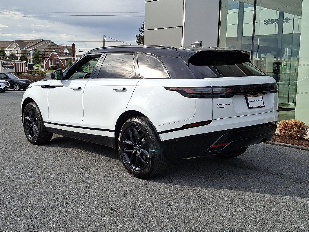 Used 2026 Land Rover Range Rover Velar Dynamic SE AWD/4WD image 4
