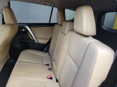 Used 2015 Toyota RAV4 Limited w/ Outdoor Package FWD image 12