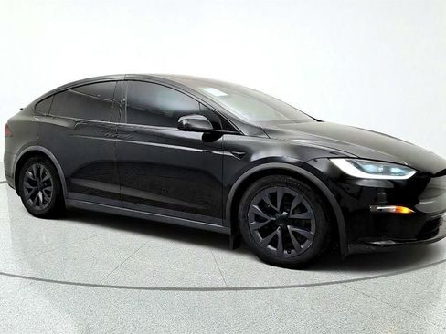 Used 2023 Tesla Model X AWD/4WD image 3