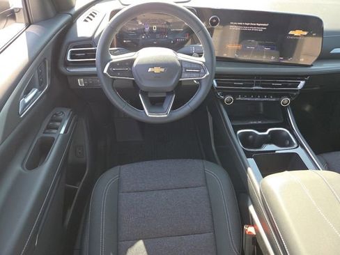 New 2026 Chevrolet Traverse LT w/ Driver Confidence Package image 25