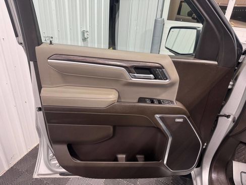 Used 2022 Chevrolet Silverado 1500 LTZ w/ LTZ Convenience Package II image 6