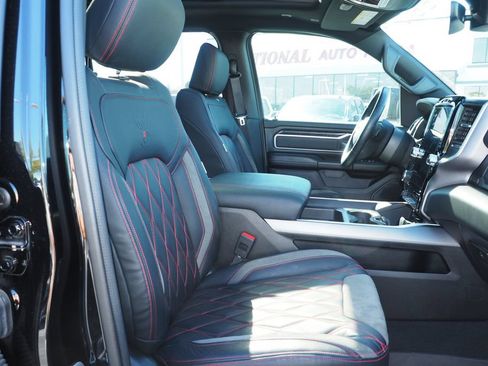 Used 2023 RAM 1500 Big Horn AWD/4WD image 18