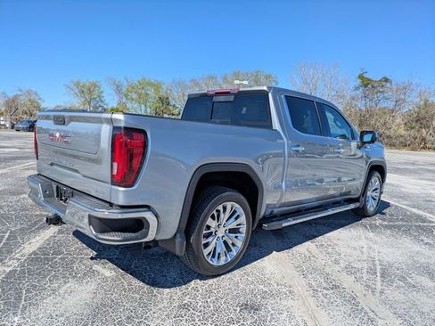 Used 2023 GMC Sierra 1500 SLT w/ SLT Premium Plus Package image 11