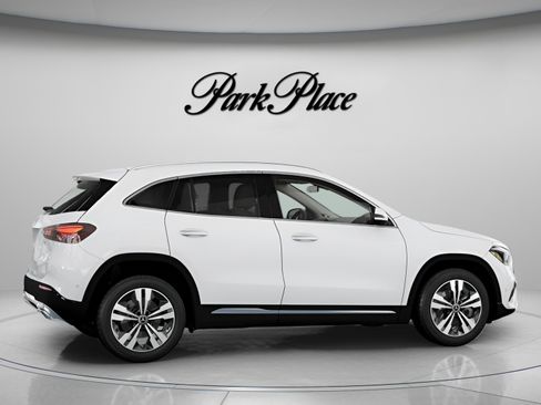 Used 2026 Mercedes-Benz GLA 250 image 24
