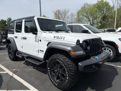 Used 2023 Jeep Wrangler Unlimited w/ Cold Weather Group