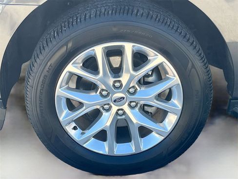 Used 2021 Ford Expedition Max XLT image 34