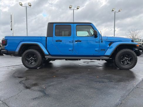 Used 2021 Jeep Gladiator Sport image 49