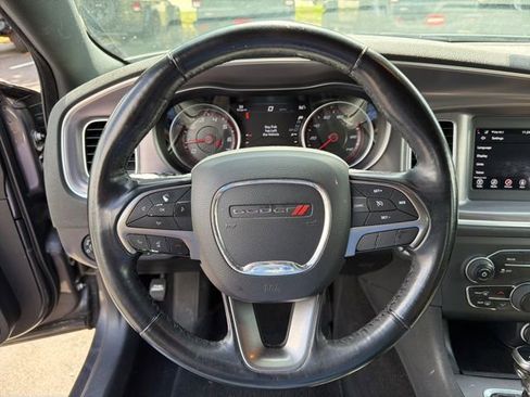 Used 2019 Dodge Charger SXT w/ Leather Interior Group RWD image 21