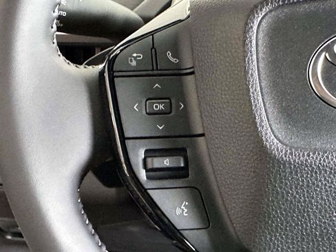 Certified 2026 Toyota C-HR AWD/4WD image 28