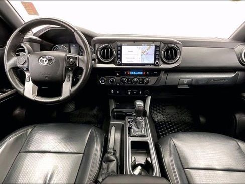 Used 2021 Toyota Tacoma TRD Sport image 15