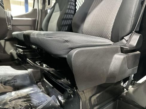 Used 2024 Ford Transit 250 Low Roof w/ Exterior Upgrade Package RWD image 14