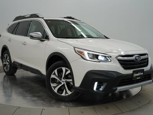 Used 2020 Subaru Outback Touring XT AWD/4WD image 3