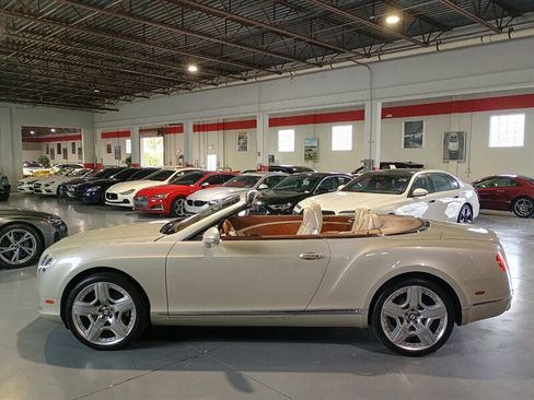 Used 2013 Bentley Continental GT AWD/4WD image 2