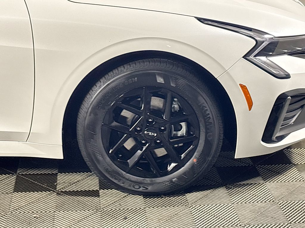 New 2026 Kia K5 LXS FWD image 22