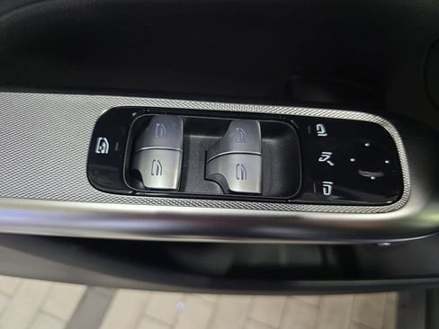New 2026 Mercedes-Benz GLC 300 image 28