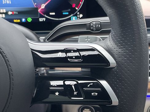 Certified 2025 Mercedes-Benz GLS 450 4MATIC w/ AMG Line Exterior image 29