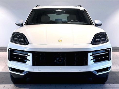 New 2026 Porsche Cayenne AWD/4WD image 10