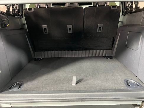 Used 2024 Ford Bronco Wildtrak image 30