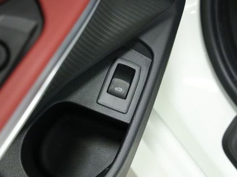 Used 2025 BMW M340i xDrive image 35