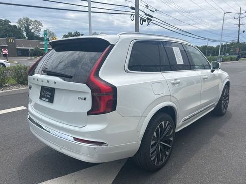 Certified 2025 Volvo XC90 B6 Plus AWD/4WD image 5