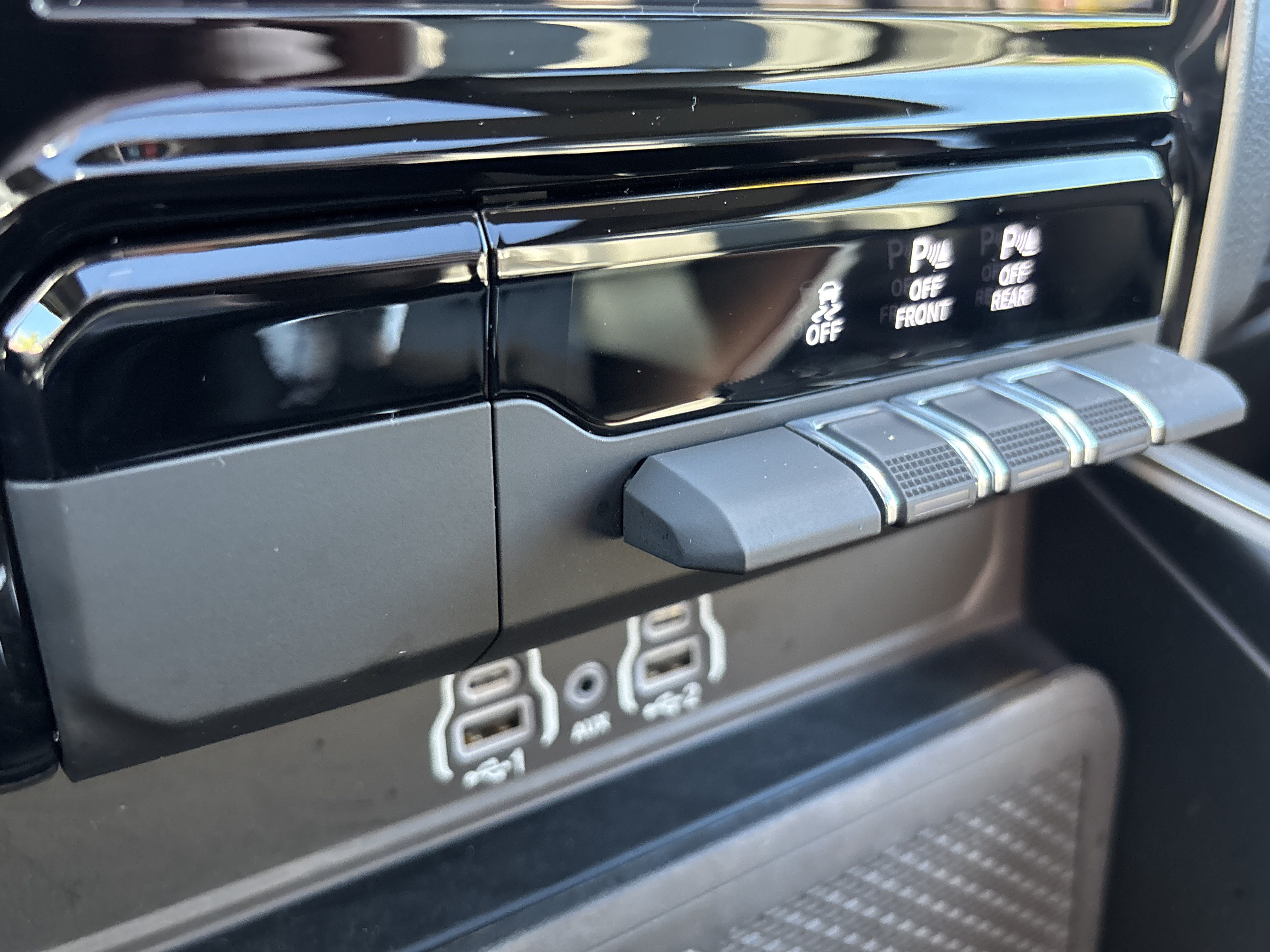 Used 2025 RAM 1500 Big Horn AWD/4WD image 24