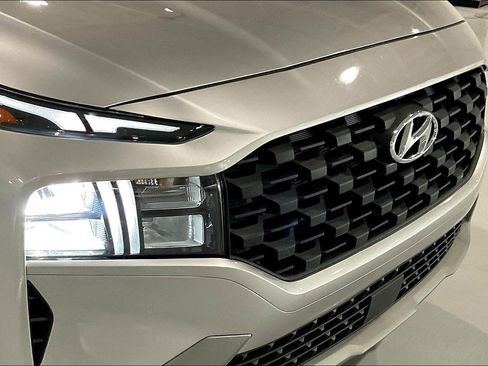 Used 2022 Hyundai Santa Fe SE FWD image 31