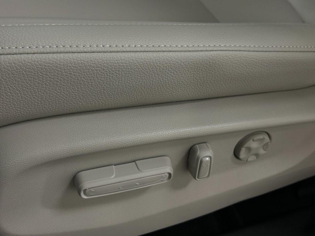 New 2027 Honda Odyssey EX-L image 22