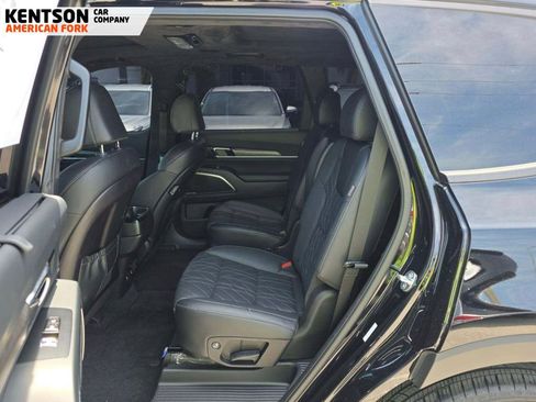 Used 2025 Kia Telluride SX Prestige X-Line AWD/4WD image 8