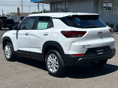 New 2026 Chevrolet TrailBlazer LS AWD/4WD image 5