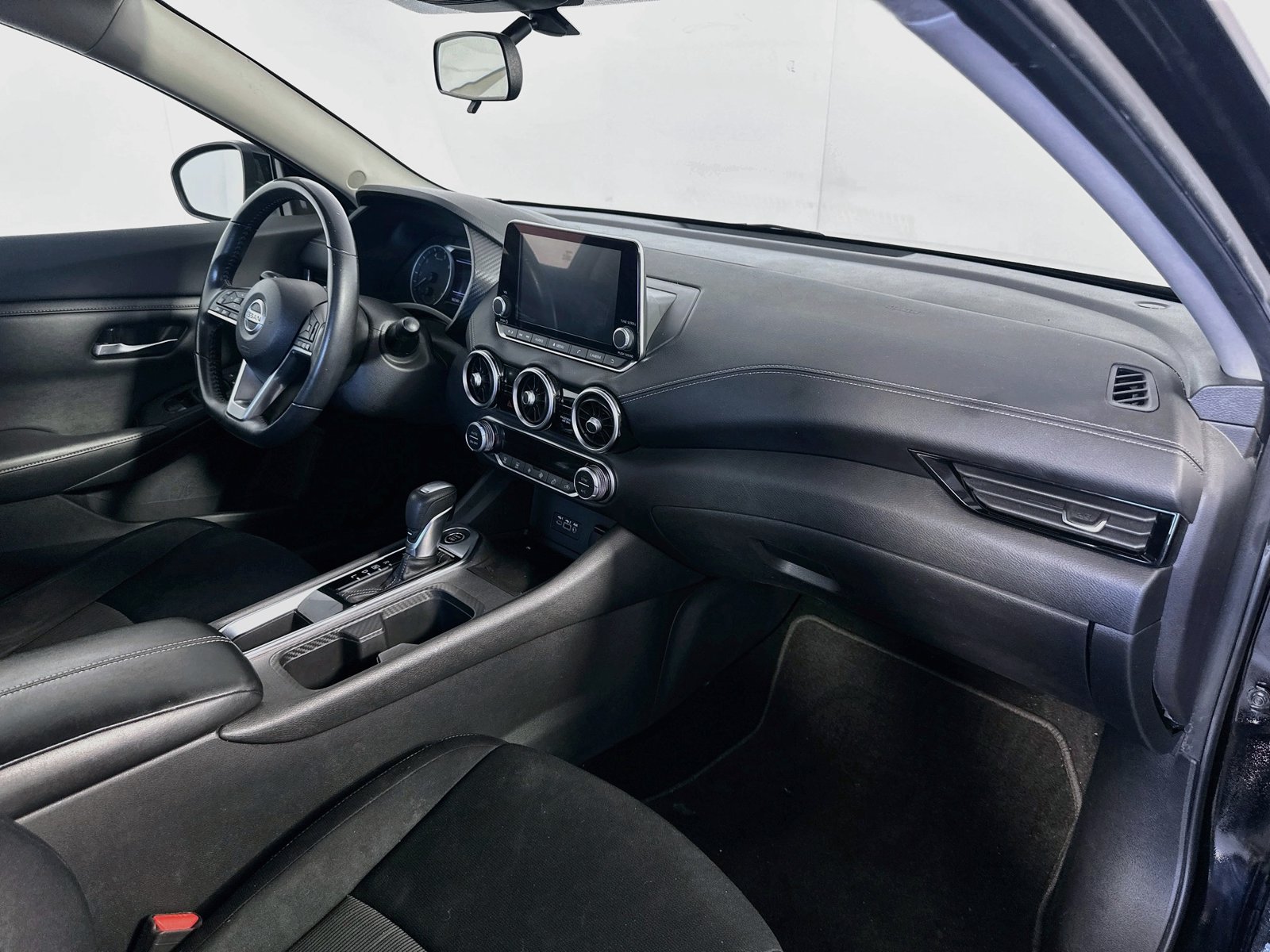 Used 2021 Nissan Sentra SV FWD image 25