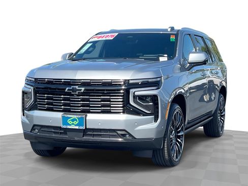 Certified 2025 Chevrolet Tahoe High Country AWD/4WD image 1