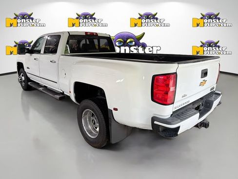 Used 2019 Chevrolet Silverado 3500 High Country AWD/4WD image 6