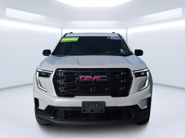Used 2025 GMC Acadia Elevation w/ Black Edition FWD image 8