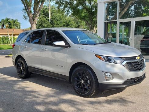 Used 2021 Chevrolet Equinox LT FWD image 11