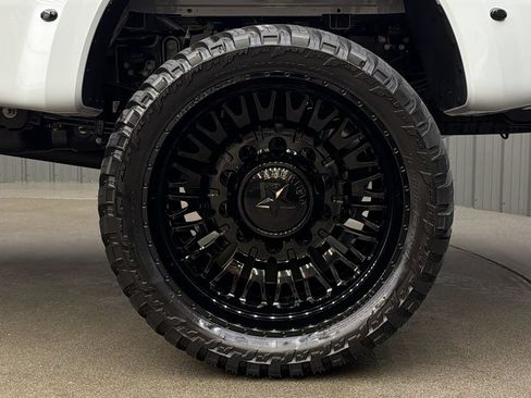Used 2026 Ford F450 Platinum AWD/4WD image 12
