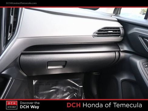 Used 2024 Subaru Crosstrek 2.0i Premium image 14