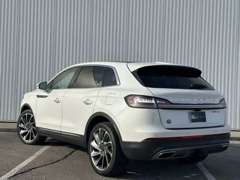 Used 2020 Lincoln Nautilus Reserve w/ Equipment Group 202A image 3