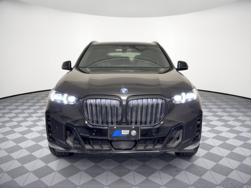 Used 2025 BMW X5 xDrive50e w/ Executive Package AWD/4WD image 6