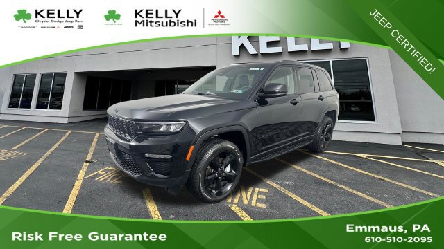 Certified 2025 Jeep Grand Cherokee Limited w/ Black Appearance Package AWD/4WD image 1